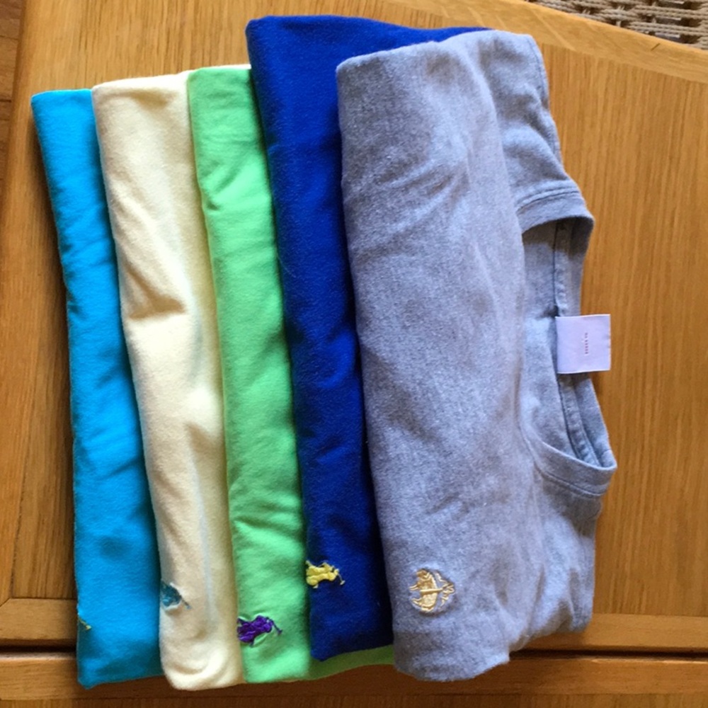 5 men’s t-shirts
